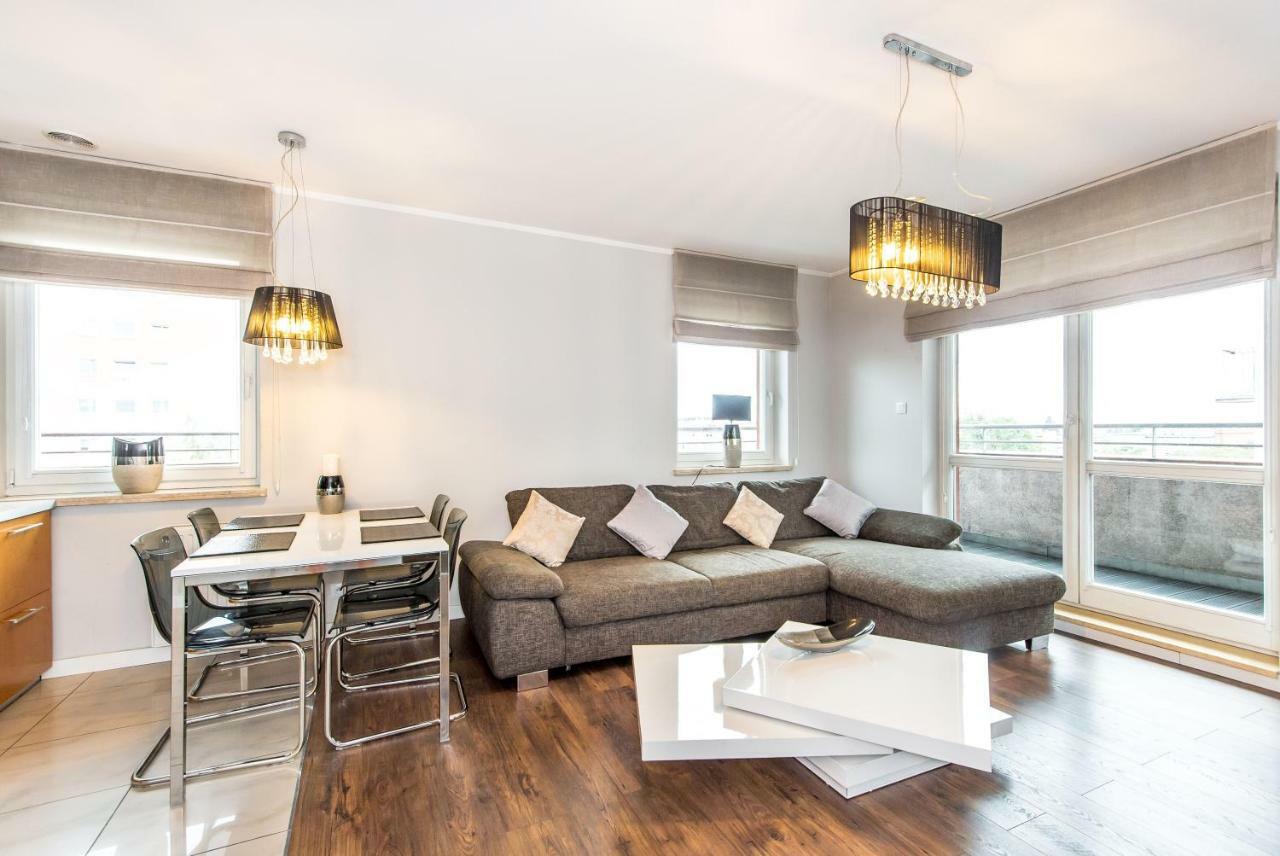 Super-apartamenty Targi Poznanskie Apartment *